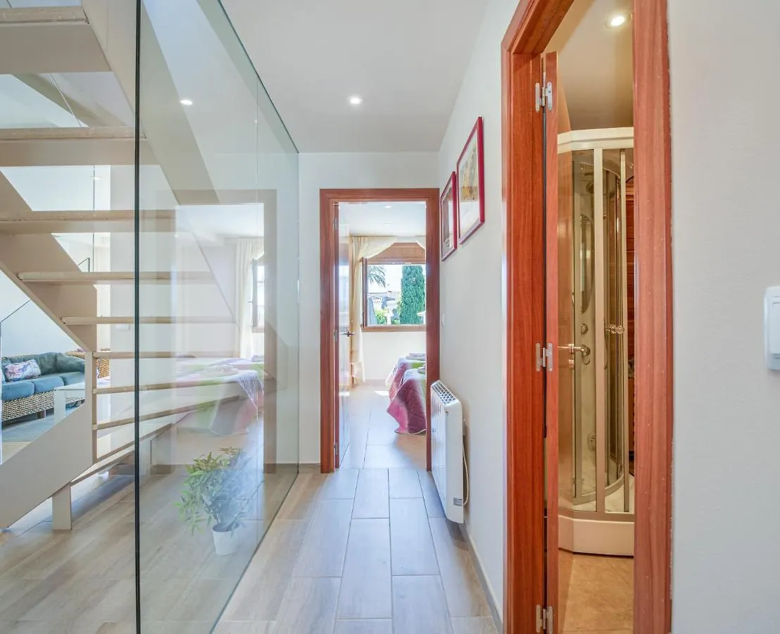 Apart-Rent Casa Al Canal Llobregat 0106 Empuriabrava
