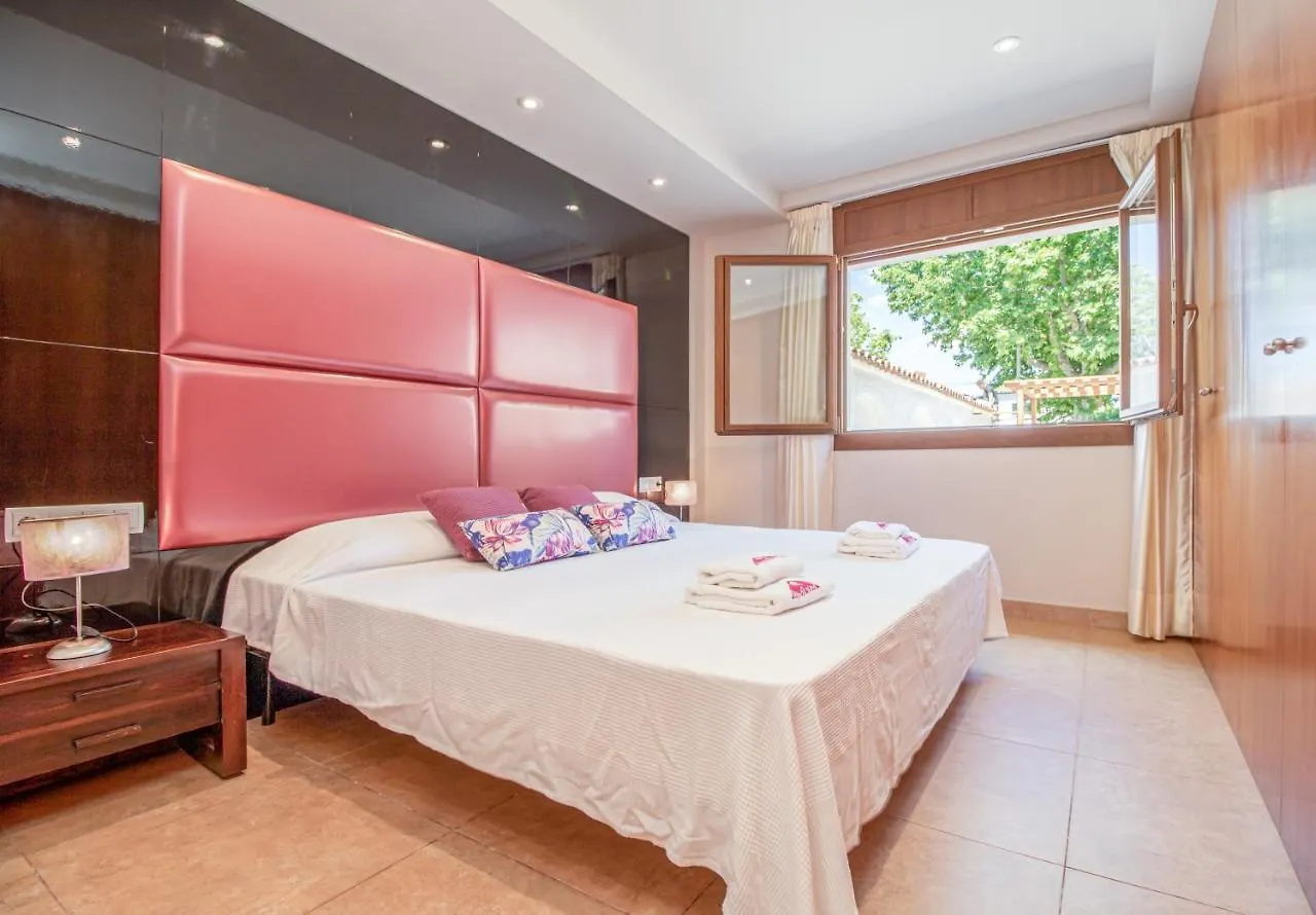 Apart-Rent Casa Al Canal Llobregat 0106 Empuriabrava Willa
