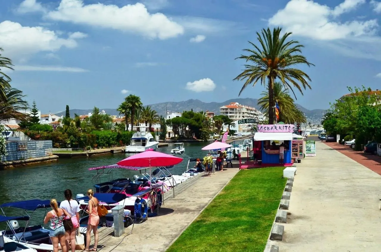 Apart-Rent Casa Al Canal Llobregat 0106 Empuriabrava 0*,